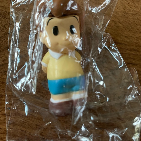 Great Cake toppers Winnie the Pooh & Friends set of 8 figures. Apprx 2 in tall - Picture 4 of 10